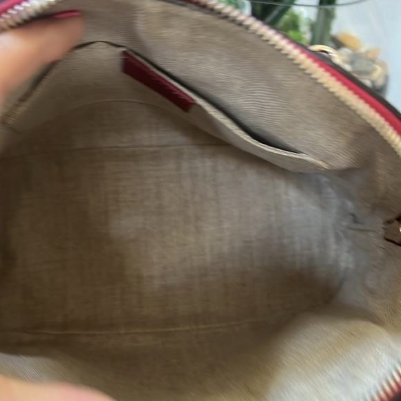 🔥🔥Gucci- Red - Picture 6 of 6